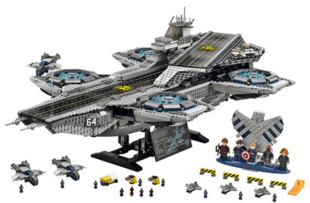 legoshieldhelicarrier