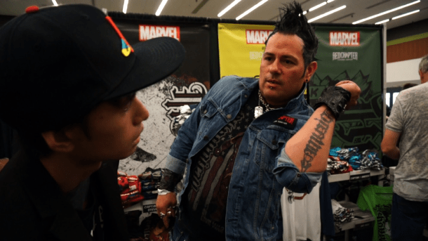 RETRENDERS Red Chapter Clothing Elvis Monroe 02